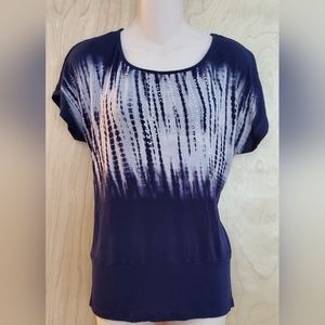 B.L.E.U navy top sz medium